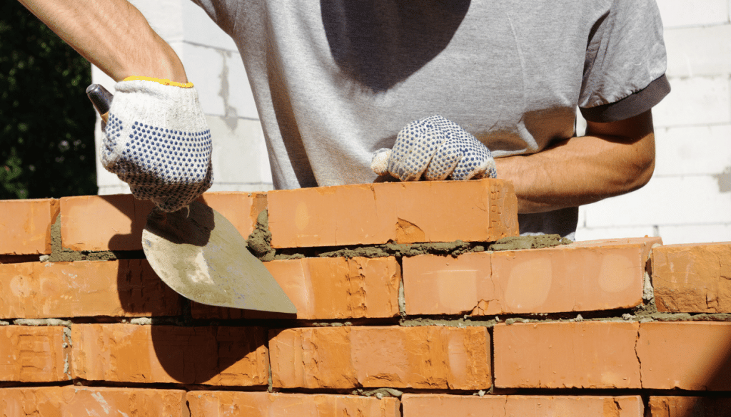 How much do Bricklayers Get Paid in Australia? Facts and Figures 2022!